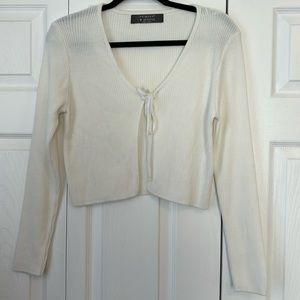 Tie front knit top - super cute